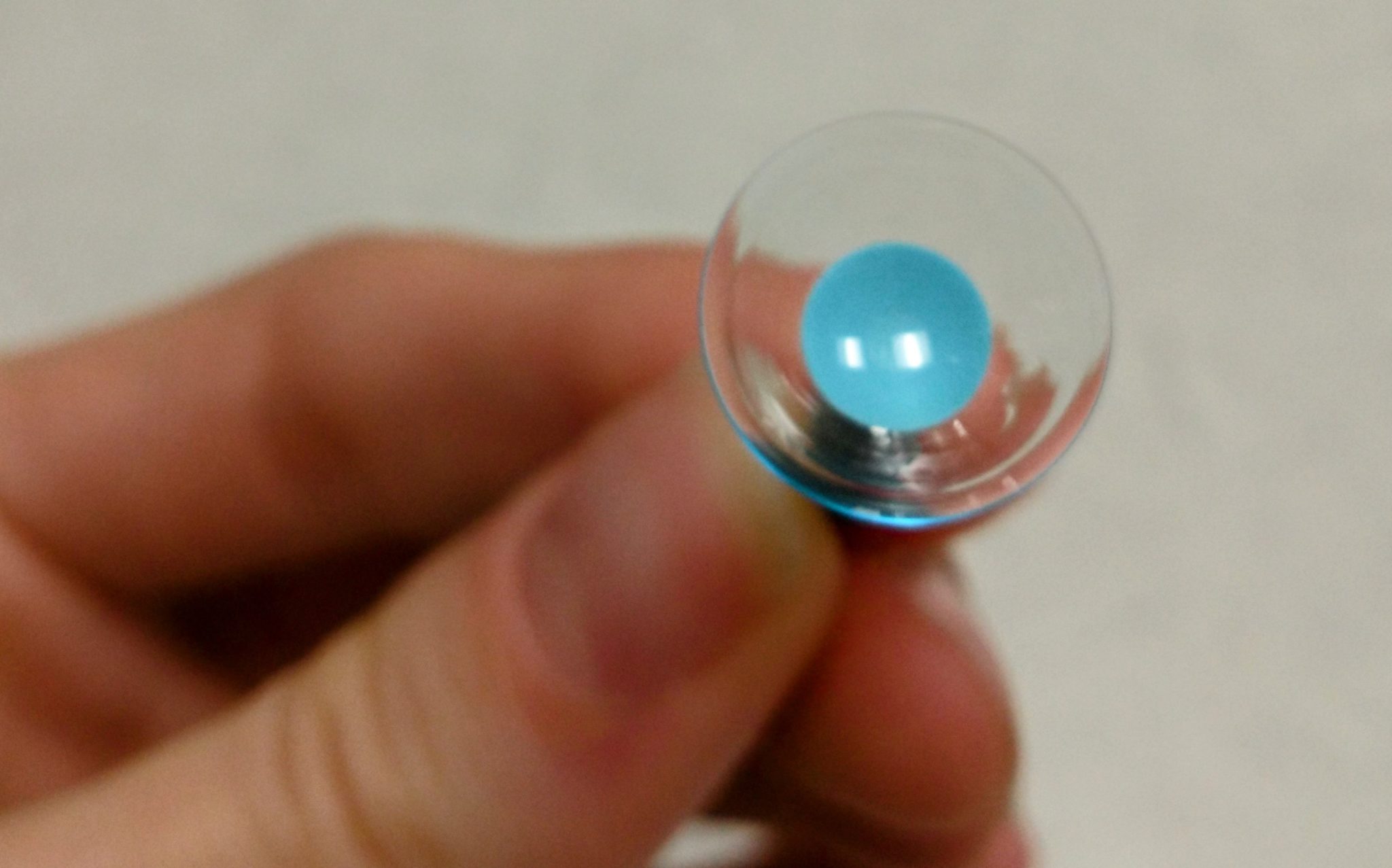 Scleral Lens Insertion and Removal Tips Eyecare Associates of Lee’s